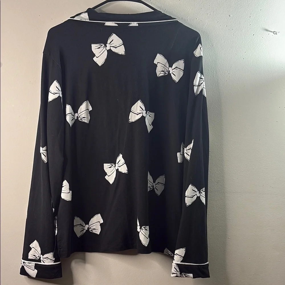 Kate Spade Black Pajama Top